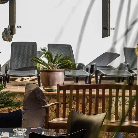 El Tejar Hotel