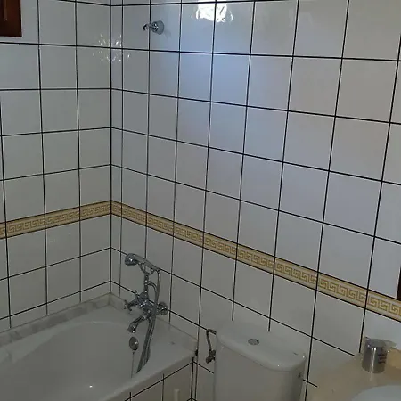 El Tejar 2*